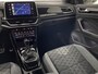 Volkswagen T-Roc 1.5 TSI R-Line Edition 2x R line Camera IQ-light/Matrix ACC Navigatie 17inch Virtual Cockpit Apple carplay