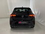 Volkswagen T-Roc 1.5 TSI R-Line Edition 2x R line Camera IQ-light/Matrix ACC Navigatie 17inch Virtual Cockpit Apple carplay