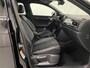 Volkswagen T-Roc 1.5 TSI R-Line Edition 2x R line Camera IQ-light/Matrix ACC Navigatie 17inch Virtual Cockpit Apple carplay
