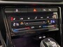 Volkswagen T-Roc 1.5 TSI R-Line Edition 2x R line Camera IQ-light/Matrix ACC Navigatie 17inch Virtual Cockpit Apple carplay