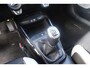 Kia Stonic 1.0 T-GDi 100PK Sports Edition | Navigatie | Camera | Airco | Cruise Control | Sportstoelen | Carplay | Two Tone | PDC A | LMV 17 Inch