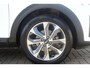 Kia Stonic 1.0 T-GDi 100PK Sports Edition | Navigatie | Camera | Airco | Cruise Control | Sportstoelen | Carplay | Two Tone | PDC A | LMV 17 Inch