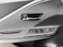 Toyota C-HR 1.8 Hybrid 140 Active Limited | Navigatie | Stoel- en Stuurverwarming | Parkeersensoren voor+achter | BSM |