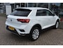Volkswagen T-Roc 1.5 TSI 150PK DSG-7 Sport NAVIGATIE | ELEKTR. A. KLEP | ADAPT. CRUISE | LED | STUUR + STOELVERW. | APP CONNECT