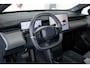 Lynk & Co 02 More 66 kWh, | 360° Parkeercamera | Harman Kardon Premium Audio | Panoramadak | Elektrisch bedienbare voorstoelen met geheugen | Keyless Entry | Getint glas | Adaptieve Cruise Control | Dodehoekassistent | Sfeerverlichting | Stuurwielverwarming | Stoelverwarming |
