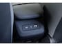 Lynk & Co 02 More 66 kWh, | 360° Parkeercamera | Harman Kardon Premium Audio | Panoramadak | Elektrisch bedienbare voorstoelen met geheugen | Keyless Entry | Getint glas | Adaptieve Cruise Control | Dodehoekassistent | Sfeerverlichting | Stuurwielverwarming | Stoelverwarming |