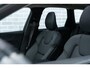 Volvo XC60 T6 Plug-in hybrid AWD Plus Dark | Long Range | Trekhaak | BLIS | Adaptive cruis-control | Panoramadak | 360° camera | Verw. stoele V+A | Leder