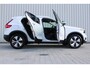Volvo XC40 1.5 T5 Twin Engine Momentum Pro | Incl. 12 maanden garantie | 100% onderhouden | Cruise control | Climate control | Apple carplay/Android auto | Parkeercamera | Stoelverwarming |