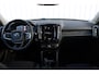 Volvo XC40 1.5 T5 Twin Engine Momentum Pro | Incl. 12 maanden garantie | 100% onderhouden | Cruise control | Climate control | Apple carplay/Android auto | Parkeercamera | Stoelverwarming |