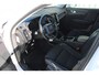 Volvo XC40 1.5 T5 Twin Engine Momentum Pro | Incl. 12 maanden garantie | 100% onderhouden | Cruise control | Climate control | Apple carplay/Android auto | Parkeercamera | Stoelverwarming |