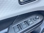 Suzuki Swift 1.2 Style Smart Hybrid | Ook andere kleuren leverbaar! | Navigatie | Climate Control |