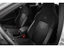 Volkswagen Golf Variant 1.5 eTSI R-Line Edition Automaat | Koplampverlichting IQ.Light 'LED Matrix' | Advance pakket | Side Assist
