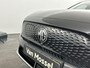 MG ZS EV Standard Range Luxury 50 kWh | Automaat | Panoramadak | Leder | Navigatie | Airco | Achteruitrijcamera | Apple Carplay / Android Auto | Stoelverwarming | Lichtmetalen Velgen |