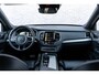 Volvo XC90 2.0 T8 Recharge AWD R-Design | Luchtvering | Stoel- / Stuurverwarming | Harman Kardon Audio | Camera | 22" | Keyless Entry | Power Seats | Getint Glas | Volvo On Call |