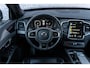 Volvo XC90 2.0 T8 Recharge AWD R-Design | Luchtvering | Stoel- / Stuurverwarming | Harman Kardon Audio | Camera | 22" | Keyless Entry | Power Seats | Getint Glas | Volvo On Call |