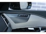 Volvo XC90 2.0 T8 Recharge AWD R-Design | Luchtvering | Stoel- / Stuurverwarming | Harman Kardon Audio | Camera | 22" | Keyless Entry | Power Seats | Getint Glas | Volvo On Call |