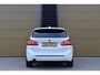 BMW 2-Serie Active Tourer 218i Sportline * Sportstoelen * Panoramadak * LED * Sfeerverlichting *