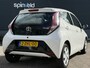 Toyota Aygo 1.0 VVT-i x-play Bj’ 15 NAP NL Dealer o. 1ste eig.