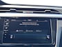 Volkswagen Arteon Shooting Brake 1.4 TSI DSG R-LINE EHYBRID PANO-DAK/TREKHAAK/NAVI/CARPLAY/ACC/STOELVERW