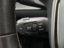 Peugeot e-2008 EV GT Pack 50 kWh | Achteruitrijcamera | Afwijkende dakkleur | Airco (automatisch)