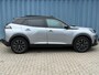 Peugeot e-2008 EV GT Pack 50 kWh | Achteruitrijcamera | Afwijkende dakkleur | Airco (automatisch)
