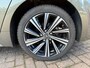 Toyota Corolla 1.8 HYBRID DYNAMIC 5-DRS AUTOMAAT LUXE UITVOERING!