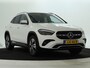 Mercedes-Benz GLA 250 e Plug-In Hybride Panorama Schuif-Kanteldak | Dodehoekassist | Memory Voorstoelen | Sfeerverlichting | 11 kW Laden | Stuur en Stoelverwarming. Inclusief 24 maanden MB Certified garantie voor Europa.