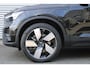 Volvo XC40 T5 Automaat Recharge R-Design | Lederen/stof Bekleding | Lichtmetalen Velgen 5-Spaaks 20" | Premium Audio by Harman Kardon |  Draadloos Telefoon Opladen | Electronic Climate Controle | Voorstoelen Verwarmd | keyless entry + keyless start |