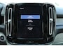Volvo XC40 T5 Automaat Recharge R-Design | Lederen/stof Bekleding | Lichtmetalen Velgen 5-Spaaks 20" | Premium Audio by Harman Kardon |  Draadloos Telefoon Opladen | Electronic Climate Controle | Voorstoelen Verwarmd | keyless entry + keyless start |