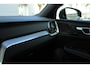 Volvo V60 T6 Automaat Plug-in hybrid AWD Plus Dark |Rondomzicht Camera| Semi Electrische trekhaak| Electronic Climate Control | Adaptieve Cruise Control | Parkeersensoren | Rijstrooksensor Met Correctie | Navigatiesysteem | Verwarmbare Voorstoelen | Verwarmbaar Stuurwiel | Keyless Entry |