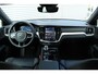 Volvo V60 T6 Automaat Plug-in hybrid AWD Plus Dark | Semi Elektrische trekhaak | Rondomzicht Camera | Premium audio by Harman Kardon | Verwarmbare voorstoelen + stuurwiel + voorruit | Electronic Climate Control | Adaptieve Cruise Control |