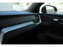 Volvo V60 T6 Automaat Plug-in hybrid AWD Plus Dark | Semi Elektrische trekhaak | Rondomzicht Camera | Premium audio by Harman Kardon | Verwarmbare voorstoelen + stuurwiel + voorruit | Electronic Climate Control | Adaptieve Cruise Control |