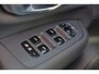 Volvo XC90 T8 Recharge AWD Plus Dark - LONG RANGE - Panorama/schuifdak - IntelliSafe Assist & Surround - 360º Camera - Harman/Kardon audio - Verwarmde voorstoelen, stuur & achterbank - Parkeersensoren voor & achter - Elektr. bedienb. voorstoelen met geheugen - Draadloze tel. lader - Extra getint glas - 21' LMV