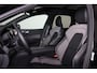 Volvo XC60 T6 Recharge AWD Ultra Black Edition - LONG RANGE - Luchtvering - Panorama/schuifdak - IntelliSafe Assist & Surround - 360º Camera - Adaptieve LED koplampen - Verwarmde voorstoelen, stuur & achterbank - Parkeersensoren voor & achter - Elektr. bedienb. voorstoelen met geheugen - Head up display - Draadloze tel. lader - Extra getint glas - Elektr. inklapbare trekhaak - 21' LMV