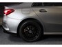 Mercedes-Benz A-klasse 250 e AMG 45 Look / Acc / Memory / Lane Assist / Digital Cockpit / Sfeerverlichting / Camera / Pano / 18 In