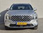 Hyundai Santa Fe 1.6 T-GDI PHEV Plug-in Premium Automaat / HUD / Afn. trekhaak 1.350 kg / EAER 58 km stad 69km / Elektrische achterklep / Stuur-,Stoel en Achterbankverwarming / Adaptief CC / Stoelventilatie / Rondomzicht camera /