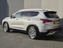 Hyundai Santa Fe 1.6 T-GDI PHEV Plug-in Premium Automaat / HUD / Afn. trekhaak 1.350 kg / EAER 58 km stad 69km / Elektrische achterklep / Stuur-,Stoel en Achterbankverwarming / Adaptief CC / Stoelventilatie / Rondomzicht camera /