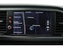 SEAT Leon 1.0 EcoTSI Style Business Intense Automaat (NAVIGATIE, CARPLAY, CLIMA, PARKEERSENSOREN,