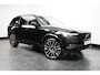 Volvo XC90 2.0 T8 Plug-in hybrid AWD Ultra Dark | Nieuwe auto | 8 km | Luchtvering | Bowers & Wilkins | 360° Camera | 22" | Head-Up | Massage