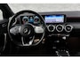 Mercedes-Benz A-klasse 180 Business Solution AMG | Camera | Cruise control | Stoelverwarming | Digitaal display