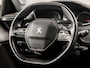Peugeot 2008 1.2 PureTech Sport 131Pk Automaat (APPLE CARPLAY, GROOT NAVI, LANE ASSIST, PARKEERSENSOREN, SPORTSTOELEN, LED KOPLAMPEN, LM VELGEN, NIEUWSTAAT)