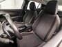 Peugeot 2008 1.2 PureTech Sport 131Pk Automaat (APPLE CARPLAY, GROOT NAVI, LANE ASSIST, PARKEERSENSOREN, SPORTSTOELEN, LED KOPLAMPEN, LM VELGEN, NIEUWSTAAT)