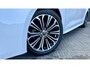 Toyota Corolla Touring Sports 1.8 Hybrid Dynamic / Stoel/stuur verwar. / ACC / Lane assist