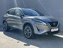 Nissan Qashqai 1.3 MHEV Tekna + Automaat / Panoramadak / Elektrisch Bedienbare Stoelen met Massagefunctie & Geheugen / BOSE Premium Audio / All Season Banden / Apple Carplay & Android Auto  / Elektrische Achterklep / Head-Up Display /