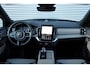 Volvo XC90 T8 Plug-in Hybrid AWD Ultra Bright | Matrix LED Koplampen | Actieve Luchtvering Met FOUR-C | Bowers & Wilkins Audiosysteem | Nappaleer Met Ventilatie | Massagefunctie Voorstoelen | 4-Zone Electronic Climate Control | Volvo Guard Alarm | Panoramisch Schuif-/Kanteldak | Grafisch Head-up Display | Gelamineerde Zijruiten Rondom | Extra Getint Glas Achter | 22" Lichtmetalen Velgen | Adaptieve Cruise Control Met Pilot Assist