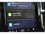 Volvo XC60 T6 Hybrid AWD Black Edition | Panoramadak | Pilot-assist | Stoel + Stuur Verwarmd | Camera | Apple-Carplay |