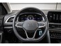 Volkswagen T-Roc 1.5 TSI 150pk DSG Life | Parkeersensoren | Adaptive Cruise | LED Verlichting | 17'' LMV