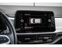Volkswagen T-Roc 1.5 TSI 150pk DSG Life | Parkeersensoren | Adaptive Cruise | LED Verlichting | 17'' LMV