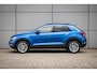 Volkswagen T-Roc 1.5 TSI 150pk DSG Life | Parkeersensoren | Adaptive Cruise | LED Verlichting | 17'' LMV