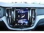 Volvo XC60 T8 Automaat Twin Engine AWD Inscription | Schuif/kanteldak | Trekhaak | DAB | Verw. Voorstoelen | Verw. Achterbank